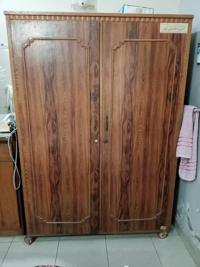 2 door wardrobe