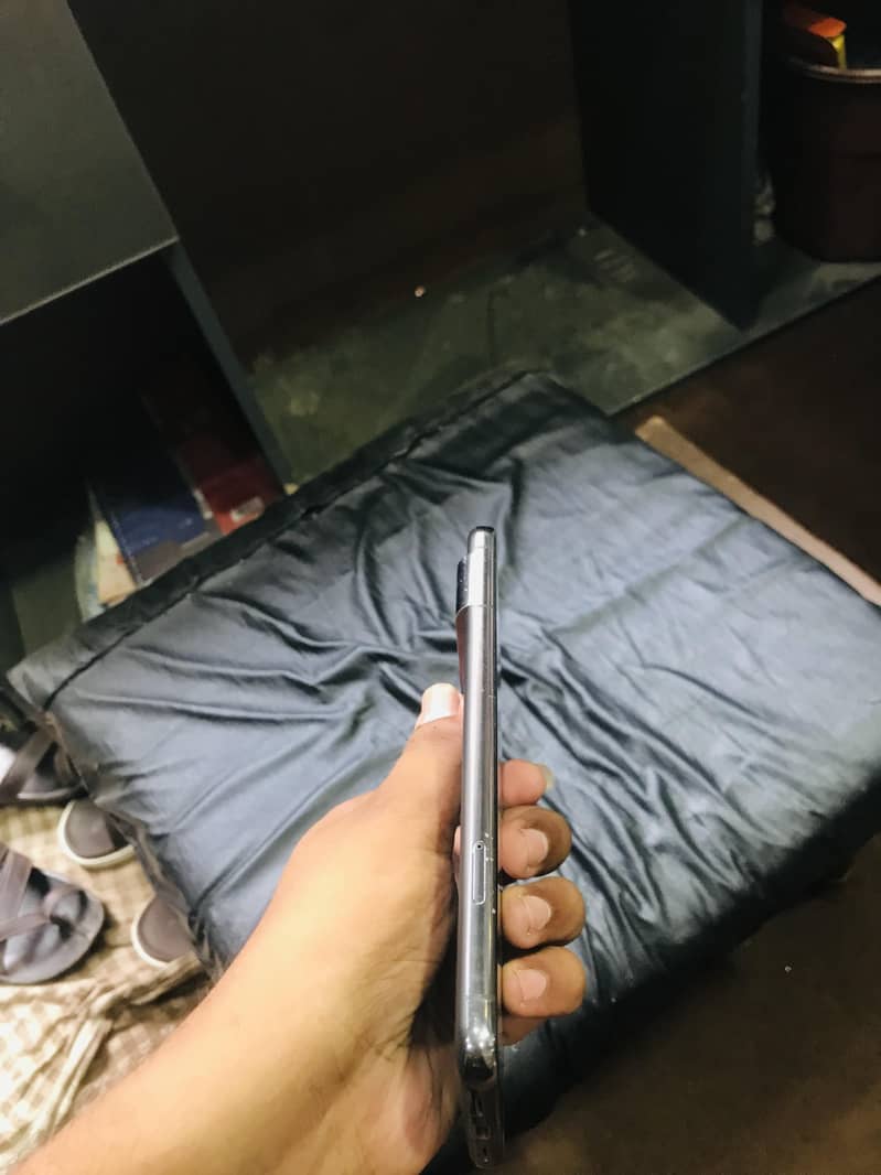 Google Pixel 8 Pro 4