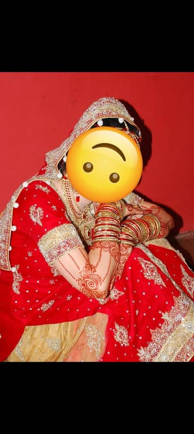 bridal lehnga with jewelry set