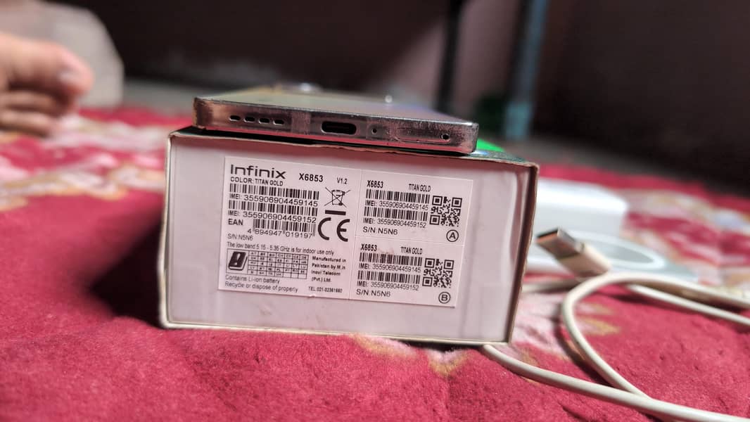 Infinix Note 40 6
