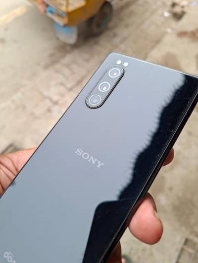 Sony 5