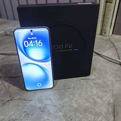 Vivo X200FE