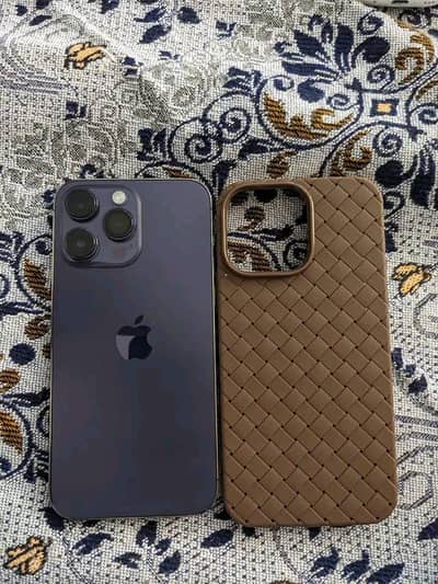 iPhone 14 Pro Max 256 GB PTA Approved ha All okay complete box
