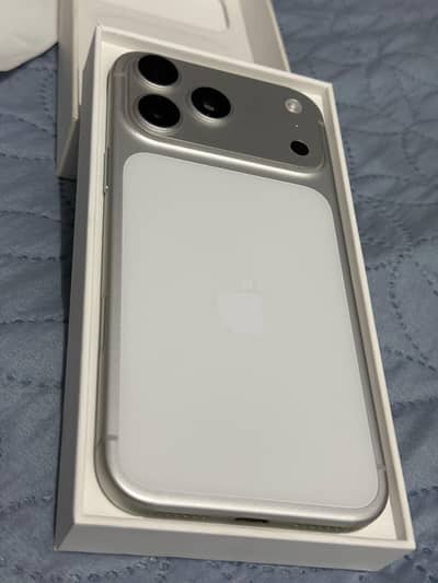 Apple iPhone 17 Pro Max 512GB PTA Approved