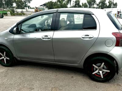 Toyota Vitz 2007