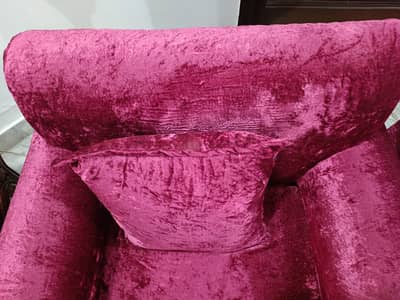 5 seater sofa set - maroon velvet cloth covering