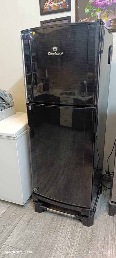 Dawlance Fridge (Refrigerator)