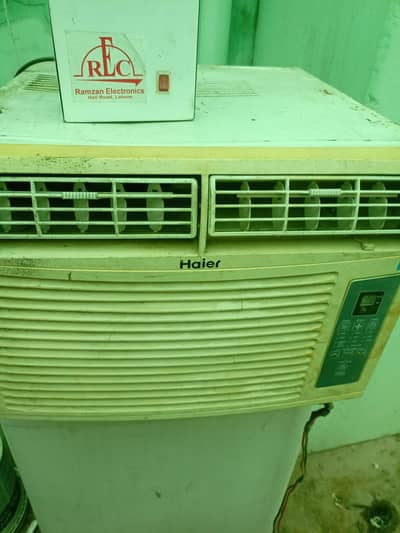 1 ton ac supply k sath bohat acha chalta hai
