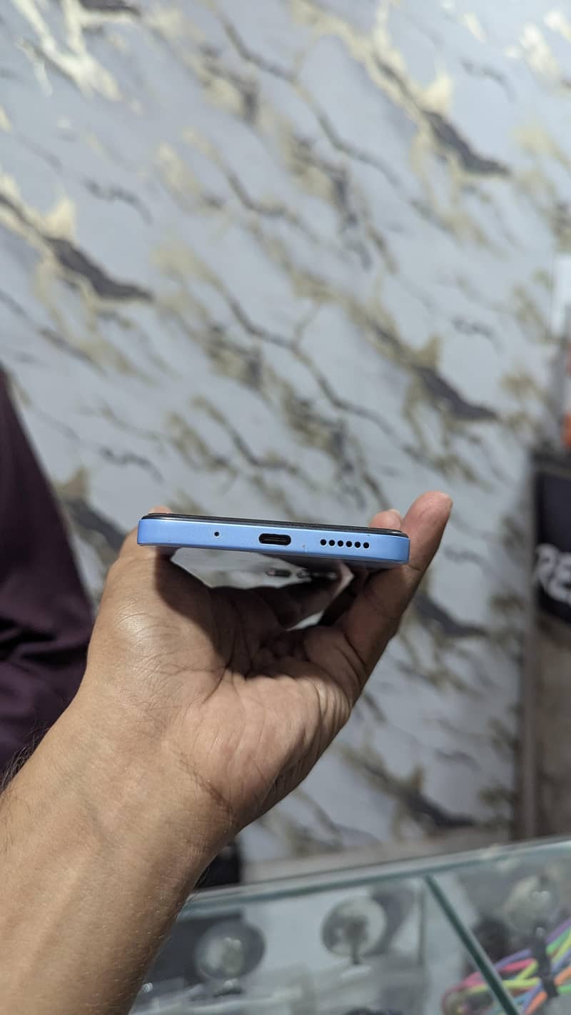 Xiaomi Redmi  12 2