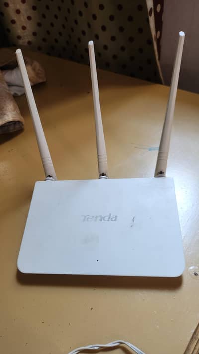 Tenda Wifi Router
