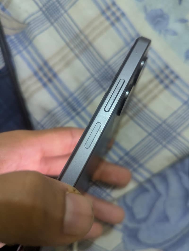 Realme Note 60x 3