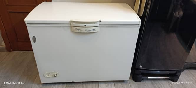 Waves Freezer