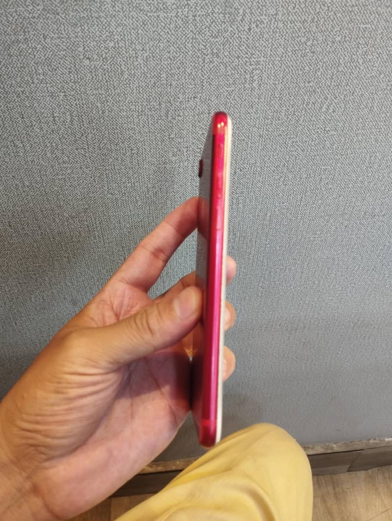 Apple iPhone 7 2