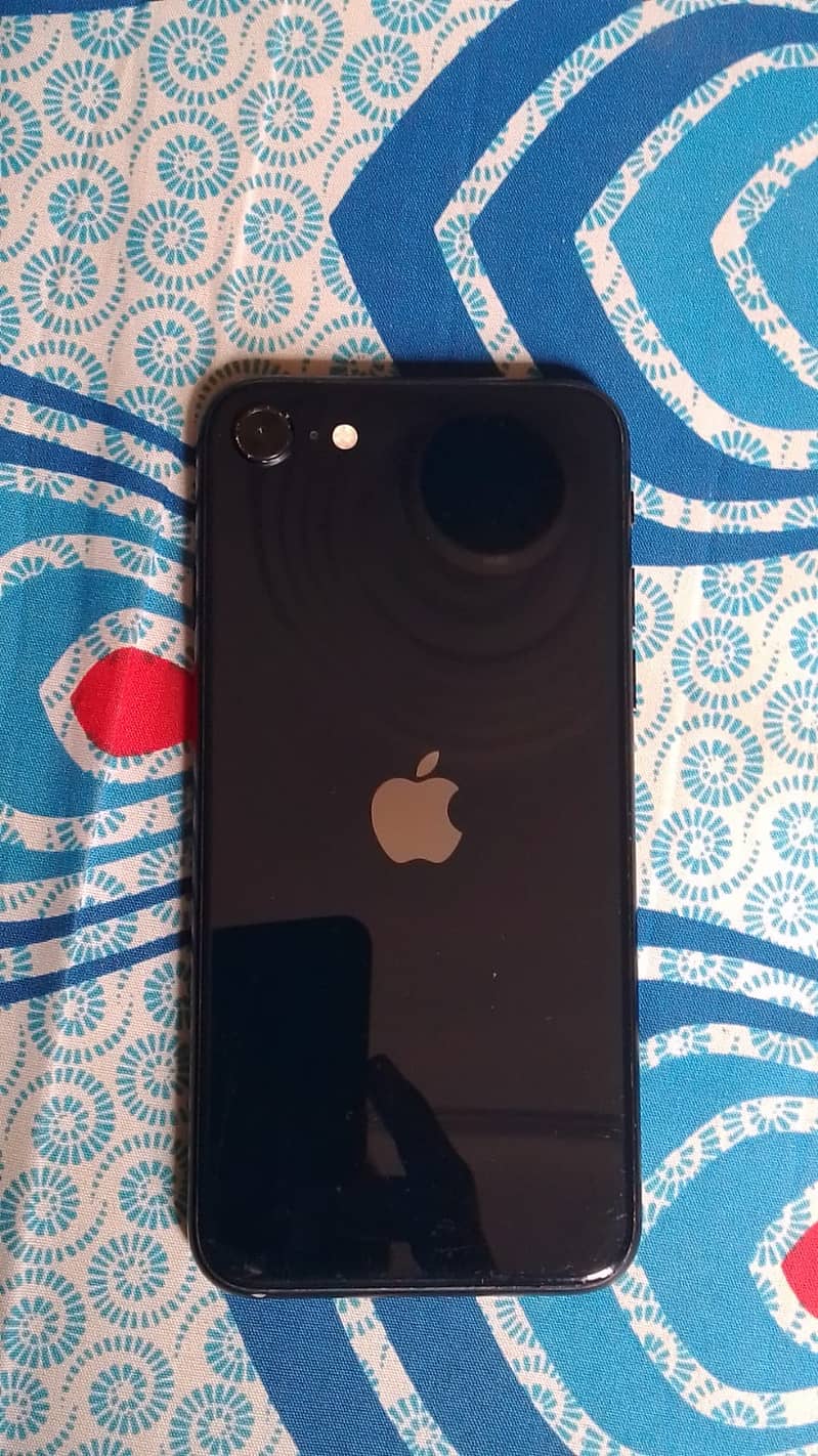 Apple iPhone SE 0