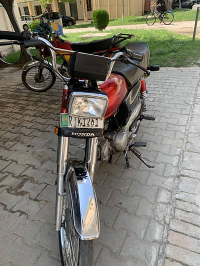 United 70cc