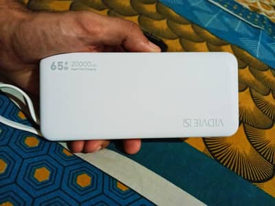 Vidvie 65 watts 20000mAh Powerbank for All Mobile phones and Laptops