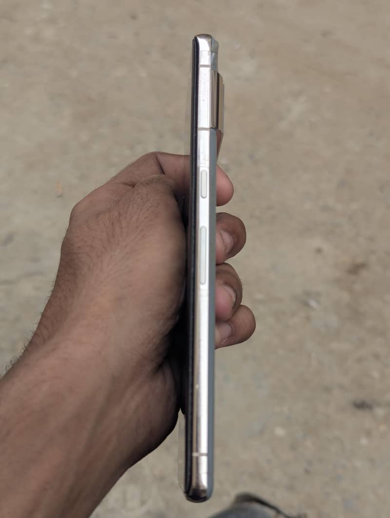 Google Pixel 7 Pro 8