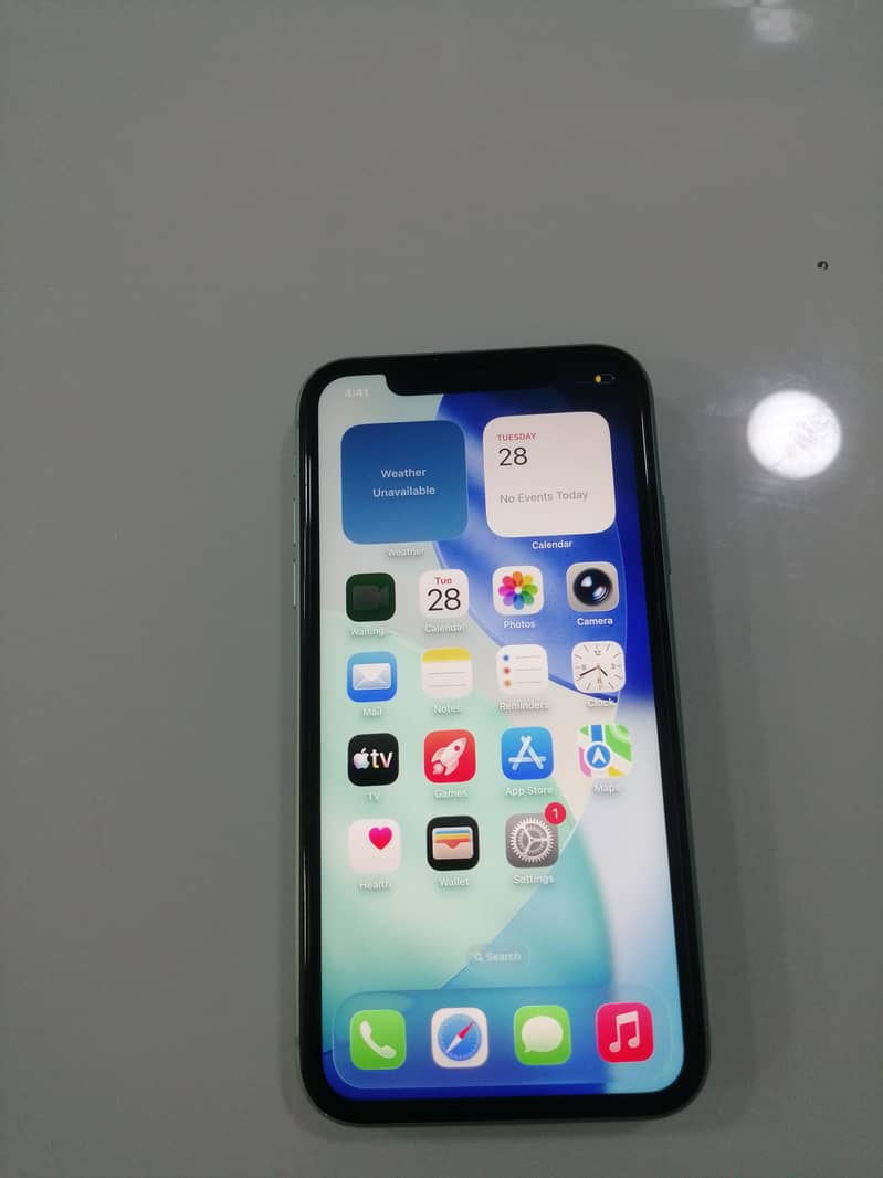 Apple iPhone 11 0