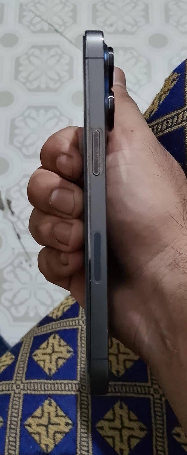 Apple iPhone 13 Pro 5
