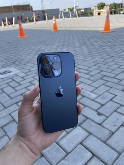 Apple iPhone 15 Pro