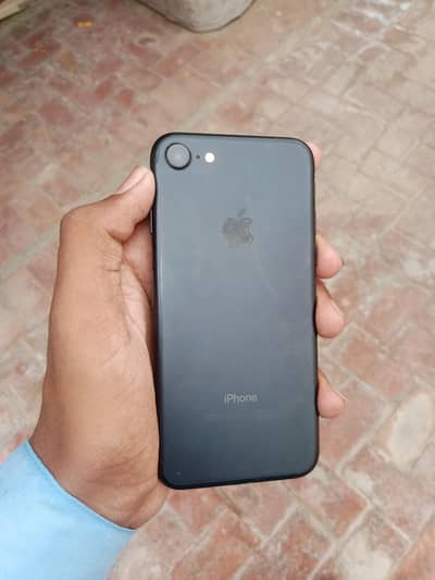 Apple iPhone 7