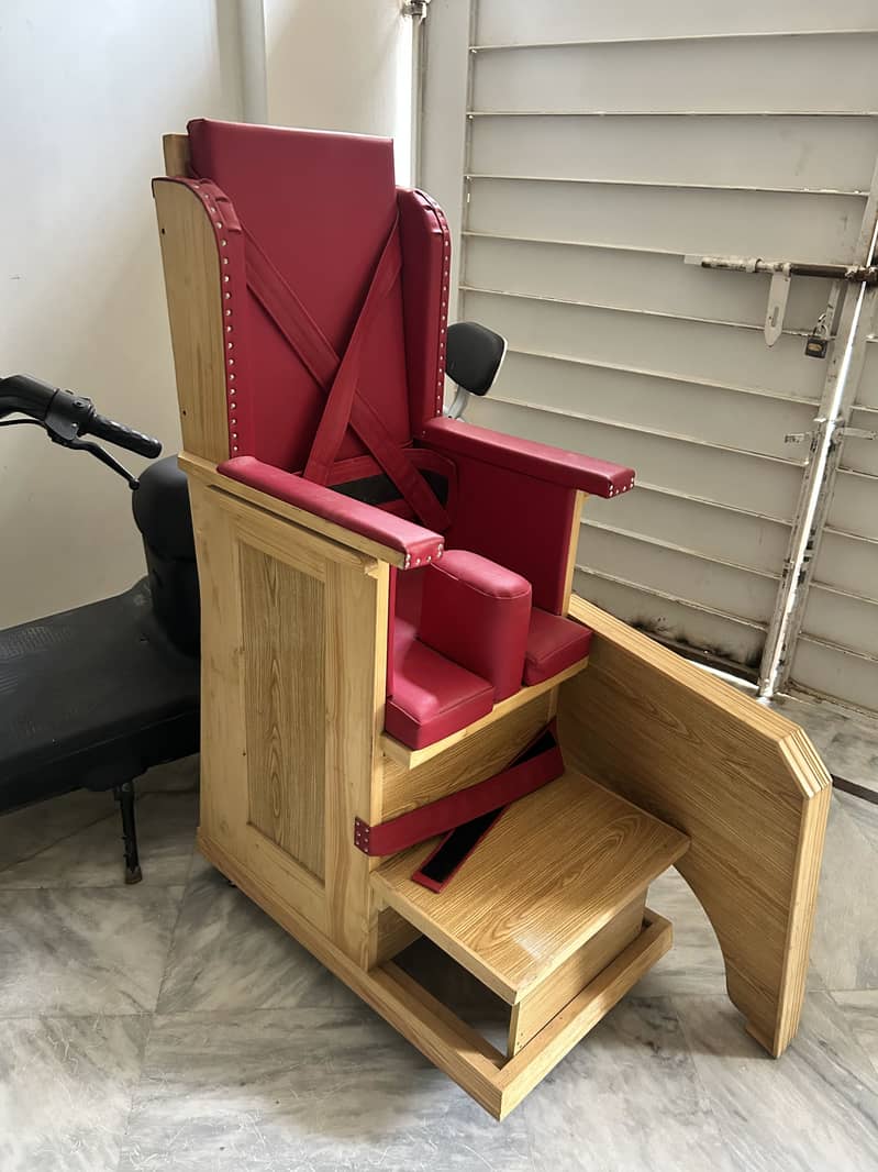 chair 4