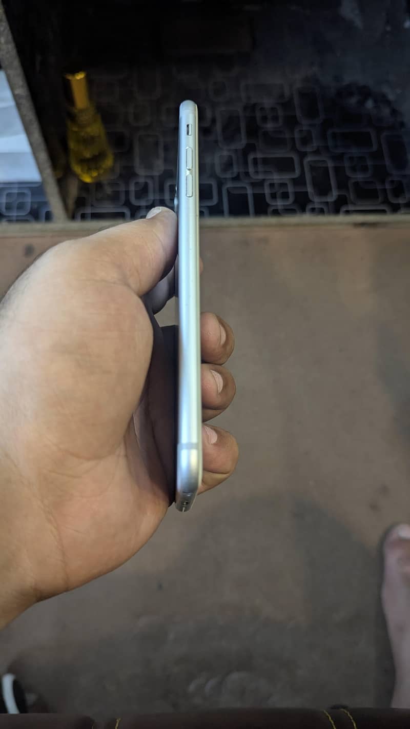 Apple iPhone 6S Plus 2