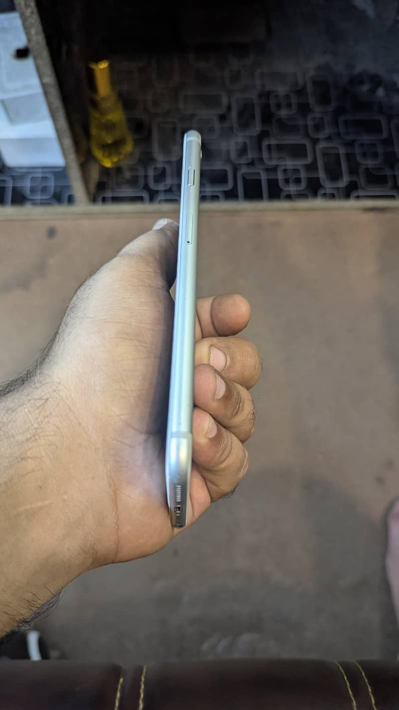 Apple iPhone 6S Plus 3