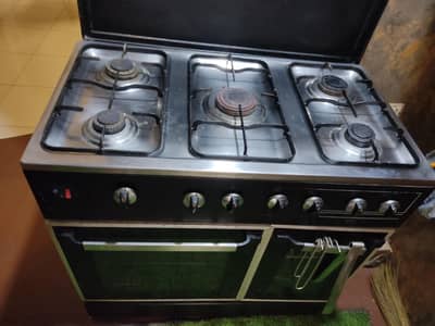 Oven 5 burners