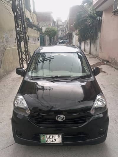 Daihatsu Mira 2012
