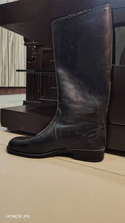 leather horse riding shoes