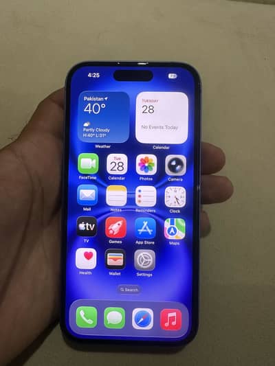 Apple iPhone 16