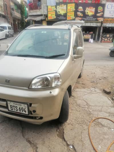 Honda Life 2006