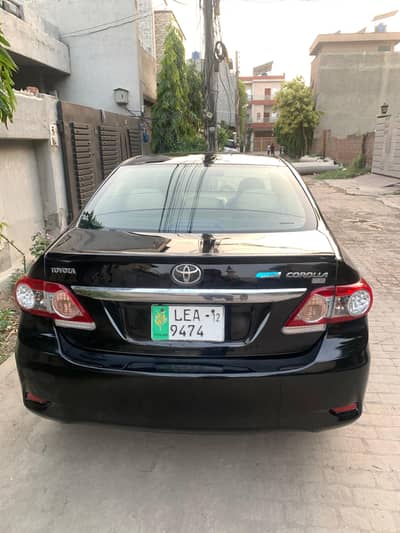 Toyota Corolla GLI 2012 (Almost Genuine)