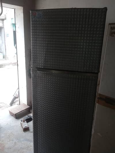 dawlance fridge working condition in large size