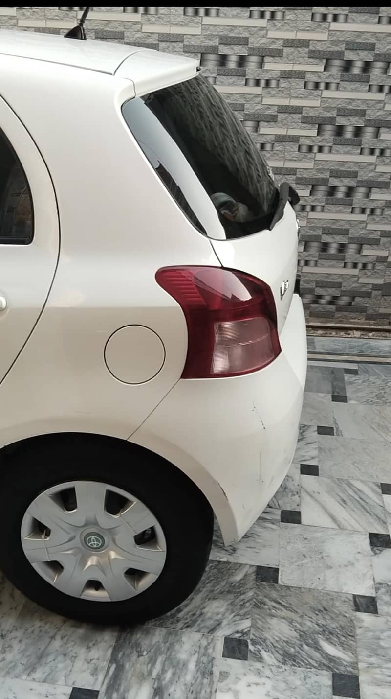 vitz 2007 5