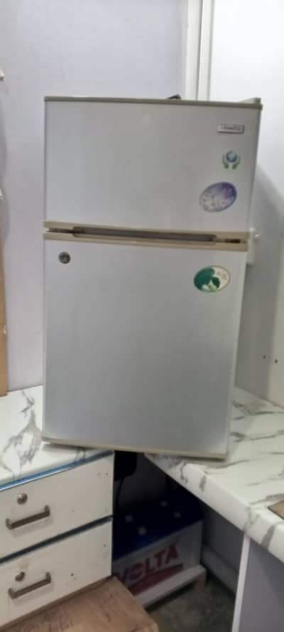 Kenwood mini double door fridge