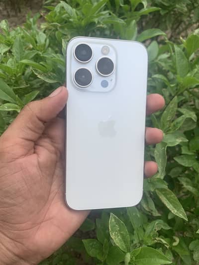 iPhone 15 Pro factory unlock 512