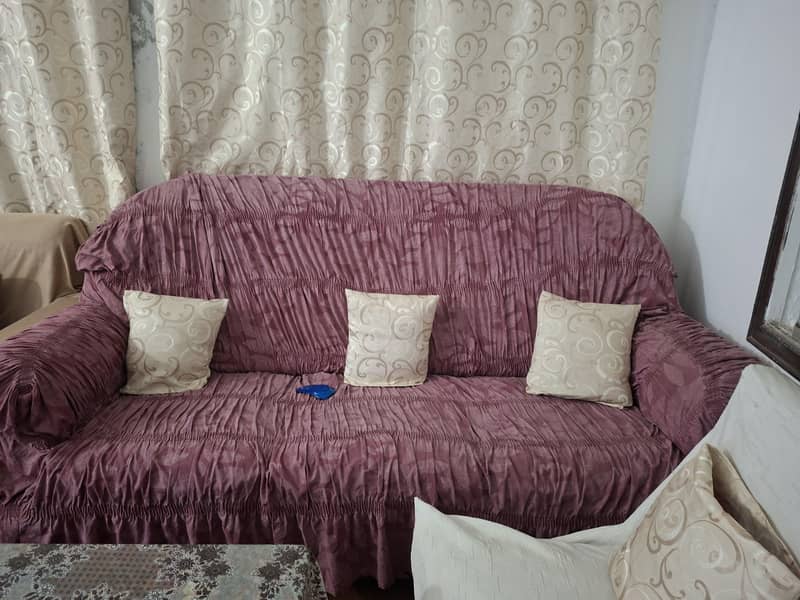 6 seater sofa 0