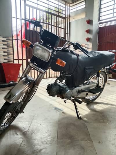 Honda CD 70 2017 10/10 condition
