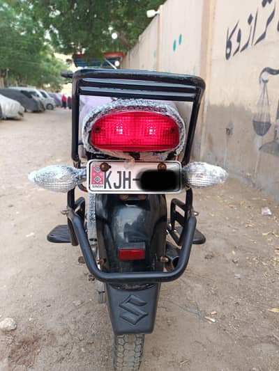 Suzuki GS 150 Model 2016 (03164556484) Call