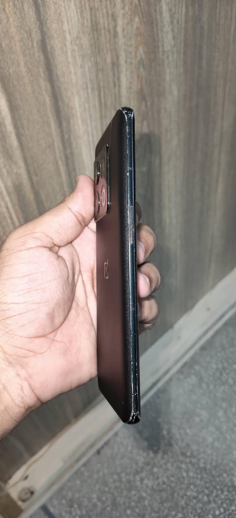 One Plus 10 Pro 6