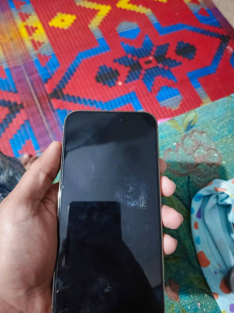 iPhone 14 Pro Max 1