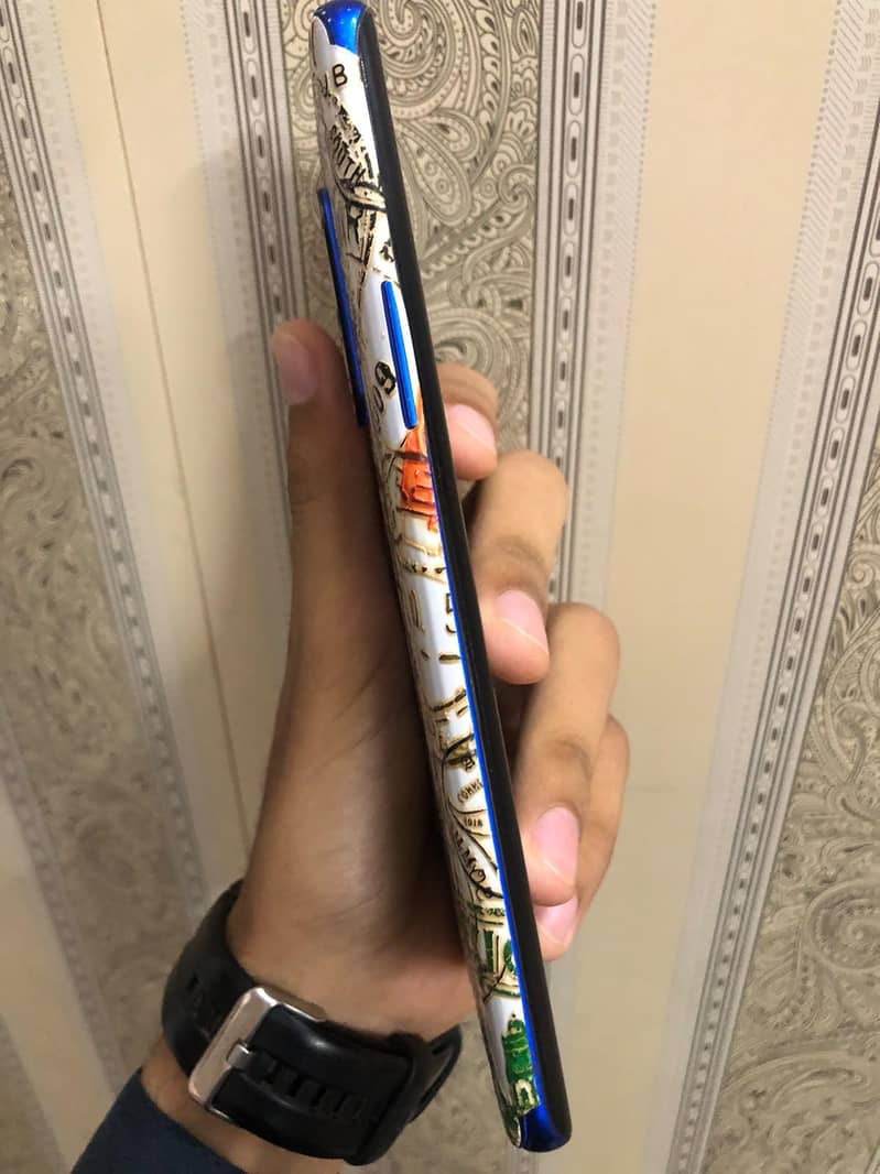 One Plus 8 Pro 6