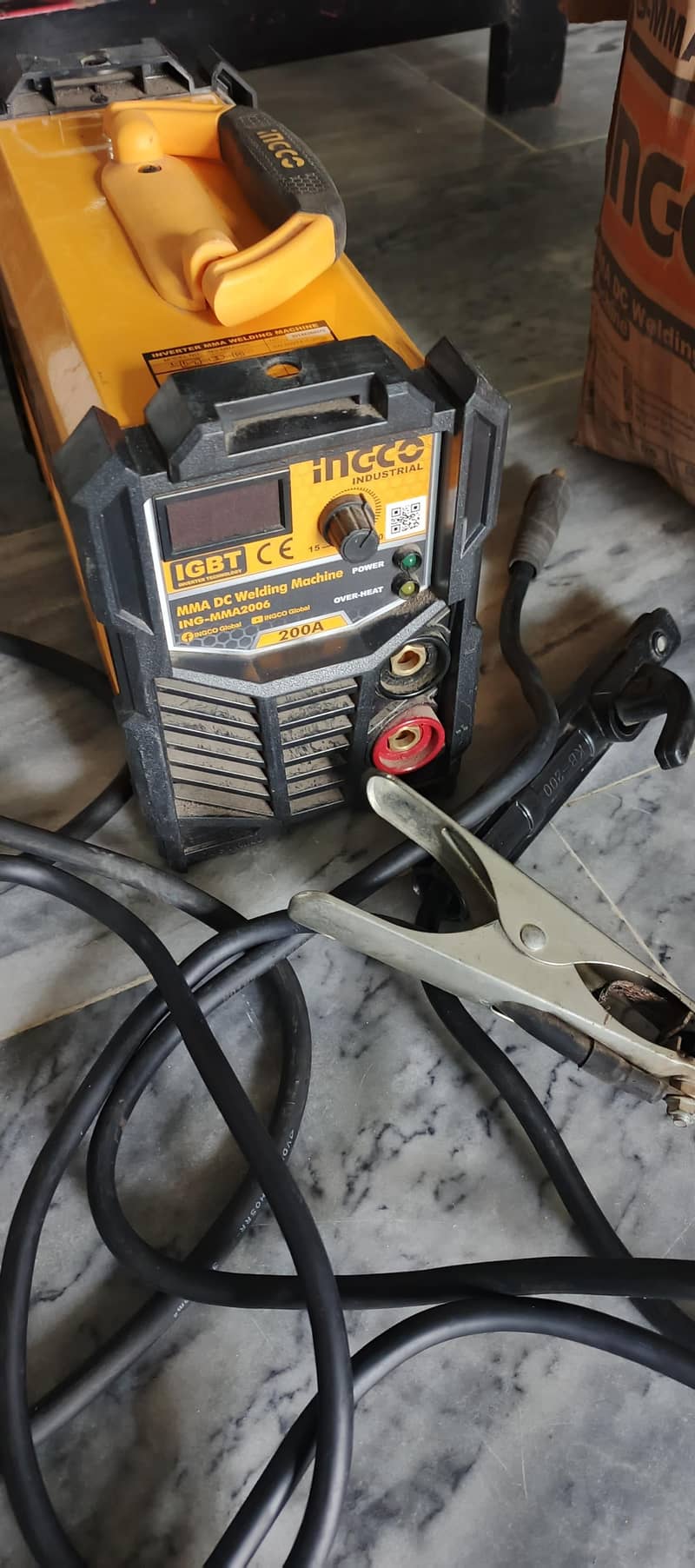 welding machine 1