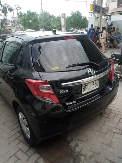 Toyota Vitz 2014