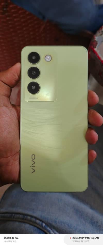 Vivo Y100