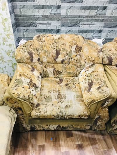 Sofa set