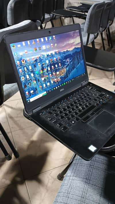 selling my Dell Latitude E7470 Business Laptop