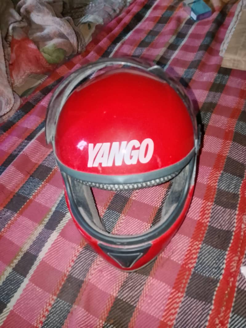 helmet 0